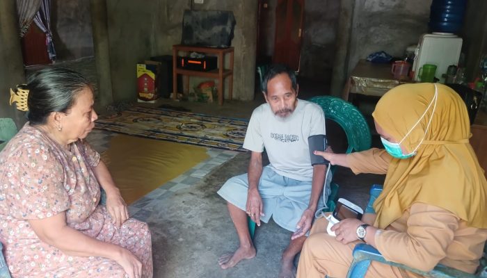 Peduli Sosial, NRBRG Hadirkan Layanan Lansia Sehat Gratis di 10 Desa Bone Raya