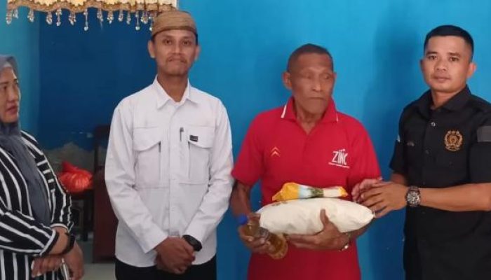 NRBRG Hadirkan Kepedulian Sosial, Sembako Disalurkan untuk Warga Inomata Bone Raya
